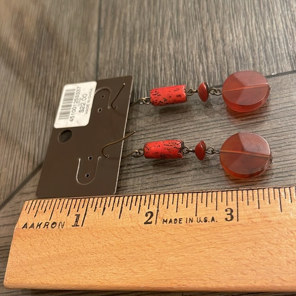 Chico’s Corva Earrings Reddish Orange Wooden & Acrylic Dangle Earrings - Picture 6 of 11